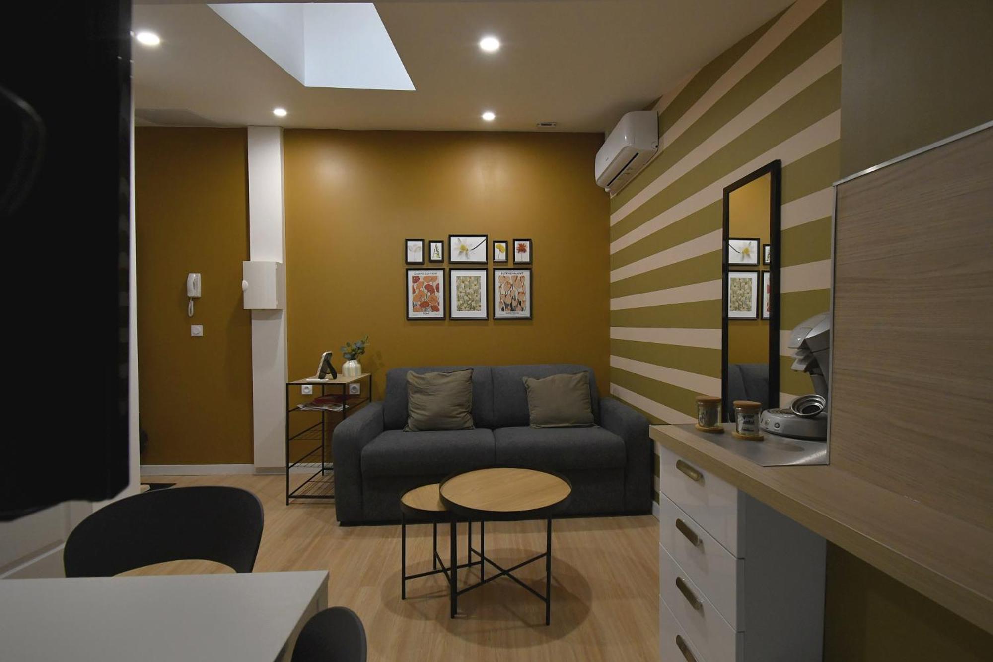 Le Castel Apartment กัสเตลโนดารี ภายนอก รูปภาพ