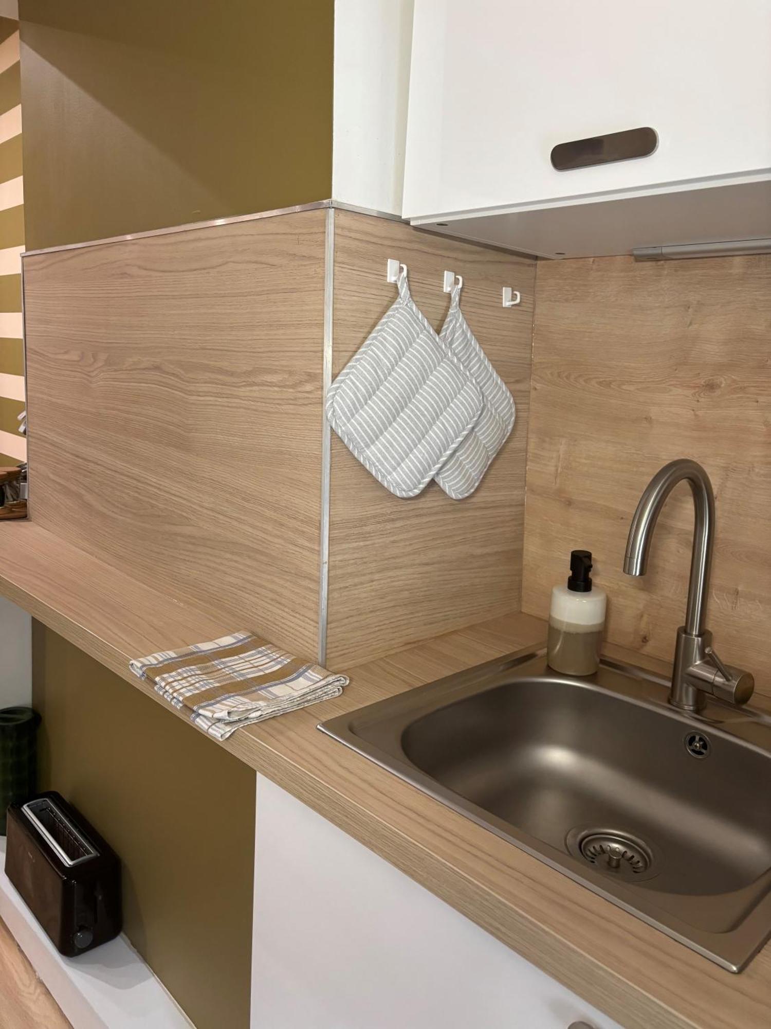 Le Castel Apartment กัสเตลโนดารี ภายนอก รูปภาพ